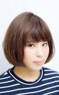 内巻きワンカールボブ ヘアカタログ 