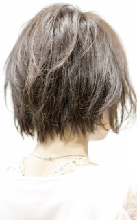 大人のひし形ボブ「頭のカタチをキレイに見せたい方にオススメ」 ヘアカタログ 