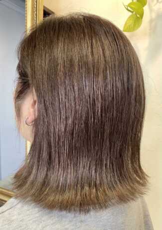 切りっぱなしボブ×アッシュベージュ サロンギャラリー  ヘアカタログ 